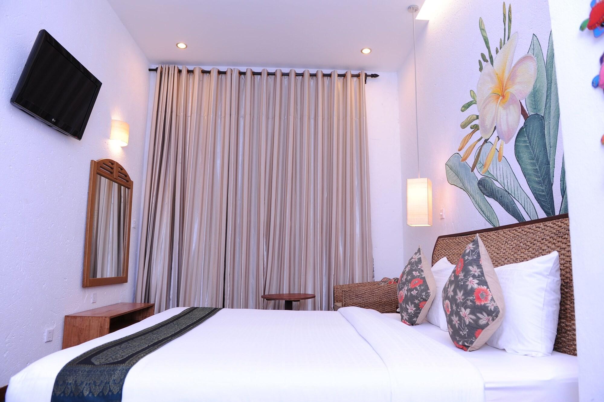 Monsoon Riverside Hotel Πνομ Πενχ Εξωτερικό φωτογραφία