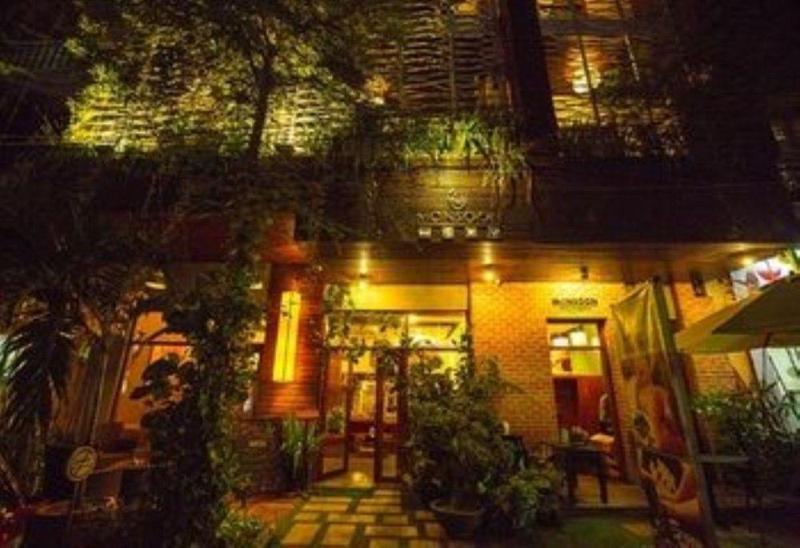 Monsoon Riverside Hotel Πνομ Πενχ Εξωτερικό φωτογραφία