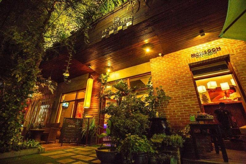 Monsoon Riverside Hotel Πνομ Πενχ Εξωτερικό φωτογραφία
